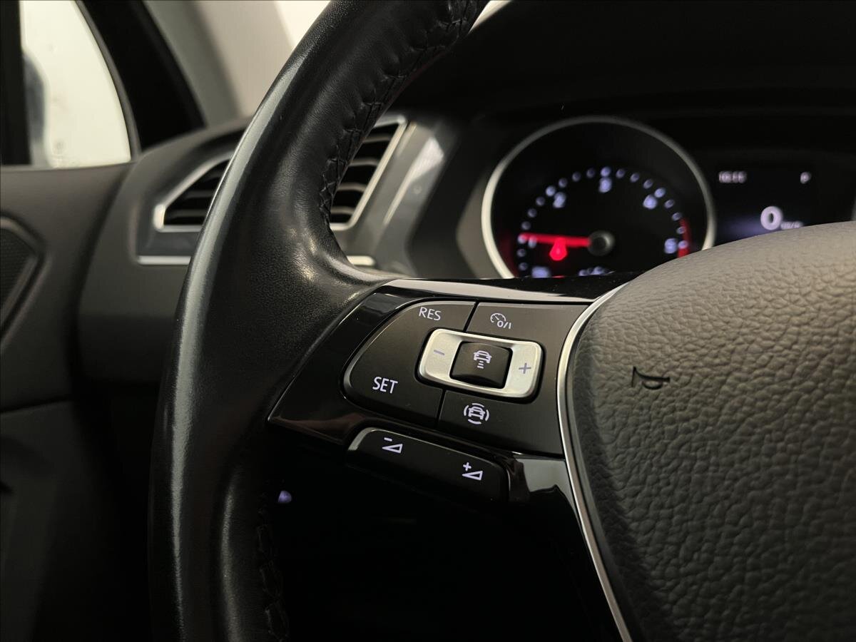 Volkswagen Tiguan SUV / Terénní 2,0 l 110 kw