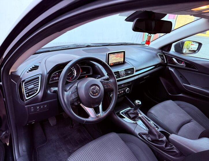 Mazda 3 13