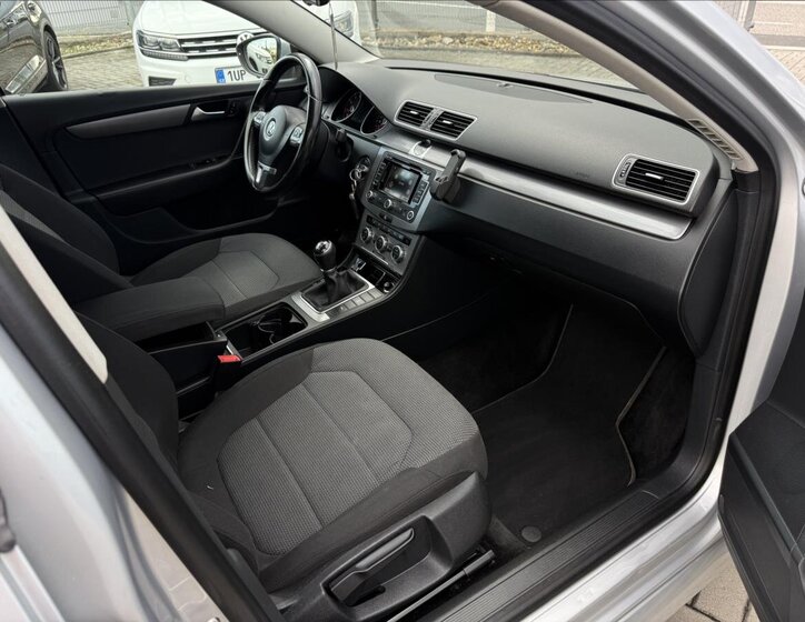 Volkswagen Passat 17