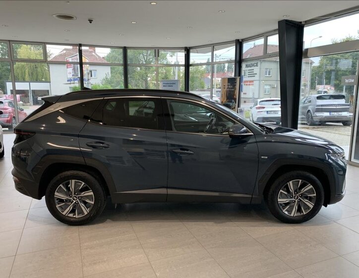 Hyundai Tucson SUV 1,6 l 110 kw