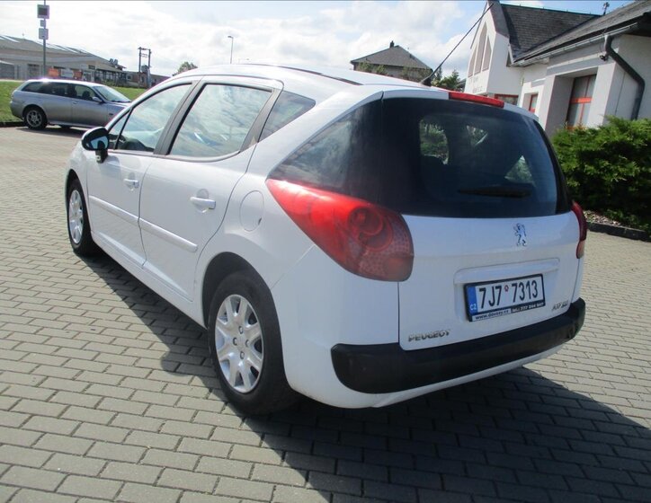 Peugeot 207 3