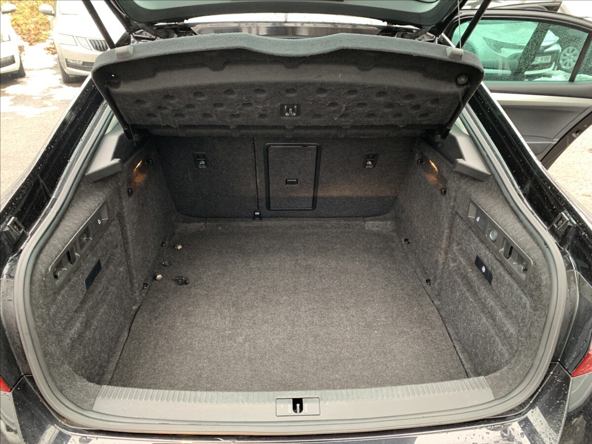 Škoda Superb Liftback 1,5 l 110 kw