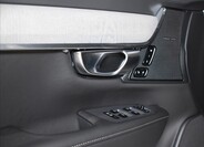 Volvo V90 26