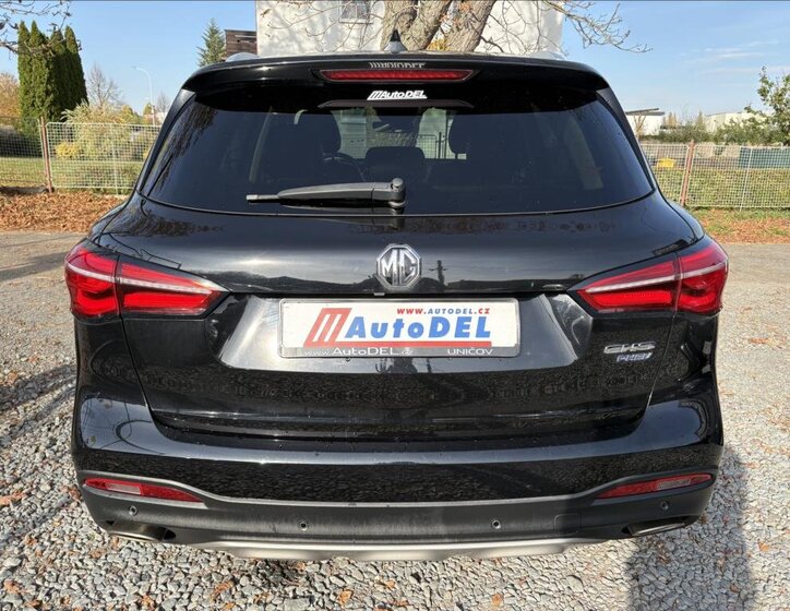 MG HS SUV 1,5 l 119 kw