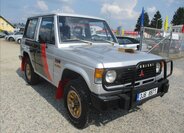 Mitsubishi Pajero SUV / Terénní 2,5 l 70 kw