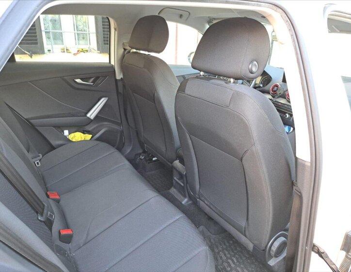 Audi Q2 Kombi 1,5 l 110 kw