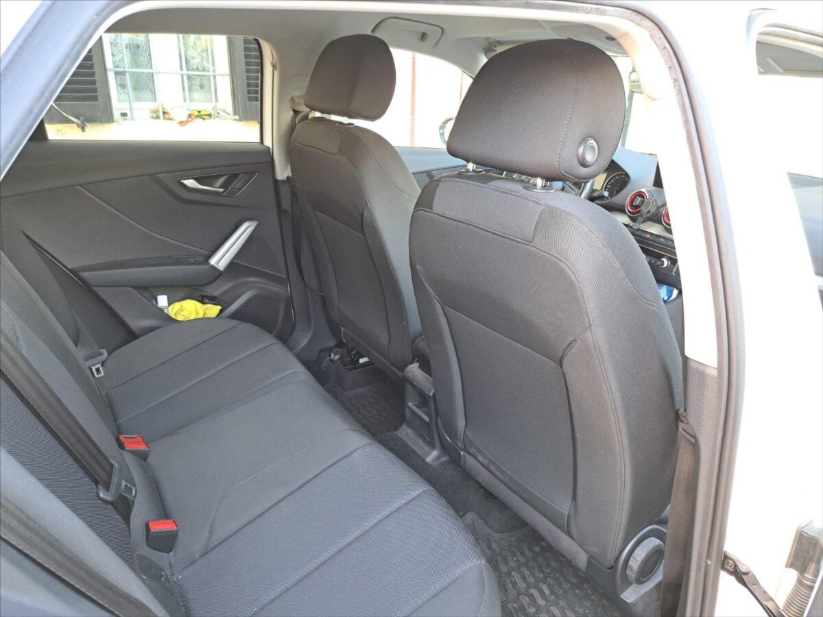 Audi Q2 Kombi 1,5 l 110 kw