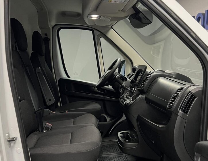 Toyota ProAce VAN-Minibus 2,2 l 103 kw