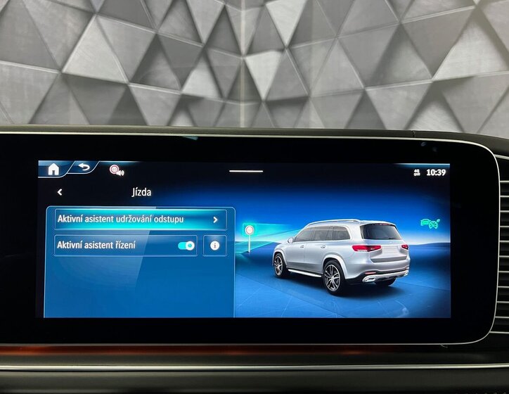 Mercedes-Benz GLS 16