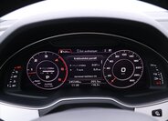 Audi Q7 25