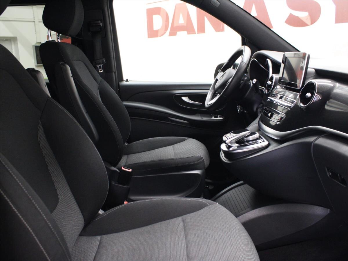 Mercedes-Benz Třídy V Kombi 2,1 l 140 kw