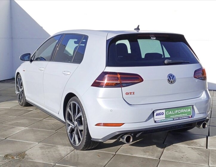 Volkswagen Golf Hatchback 2,0 l 180 kw