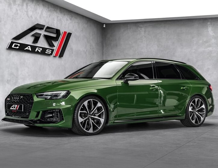 Audi RS4 Kombi 2,9 l 331 kw