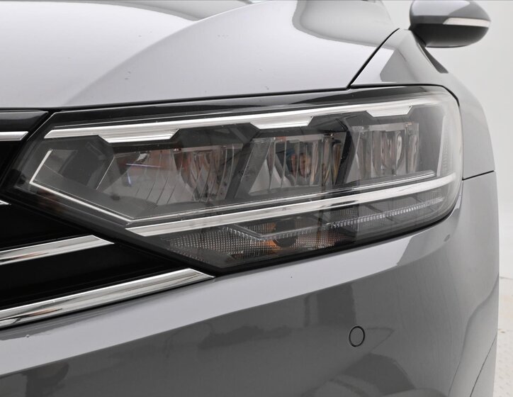 Volkswagen Passat Kombi 2,0 l 110 kw