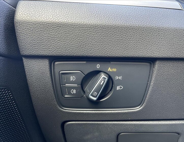 Volkswagen Passat Kombi 2,0 l 110 kw