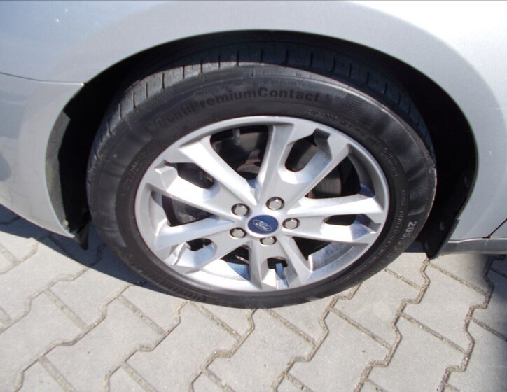 Ford Tourneo Connect MPV 1,5 l 88 kw