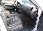 Volkswagen Touareg 18