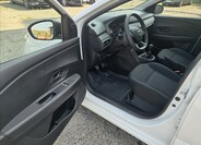Dacia Sandero 8
