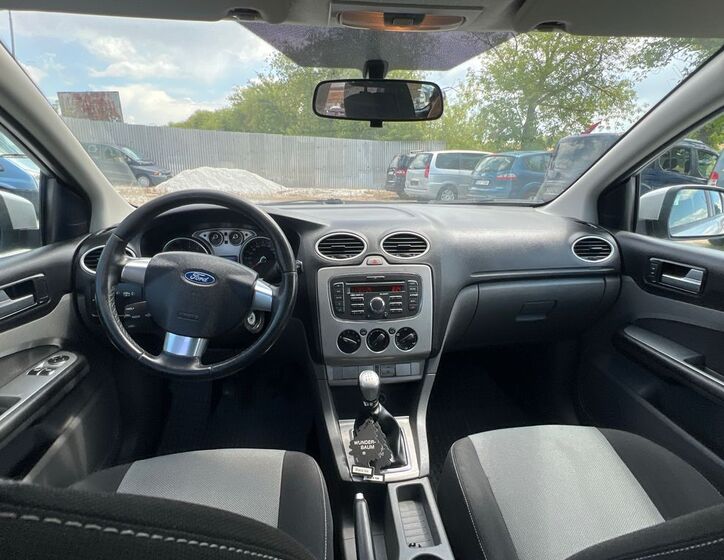 Ford Focus 5