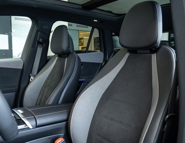 Mercedes-Benz EQE SUV 0,0 215 kw