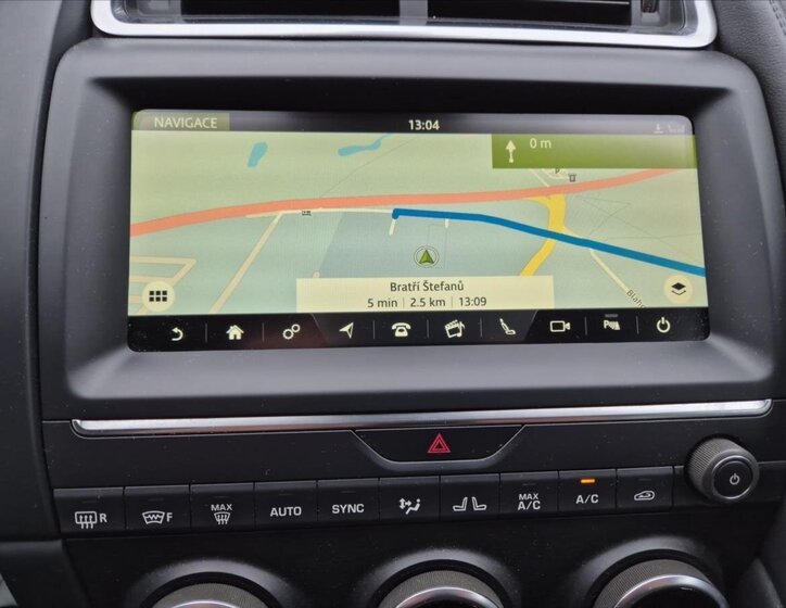 Jaguar E-Pace SUV 2,0 l 132 kw