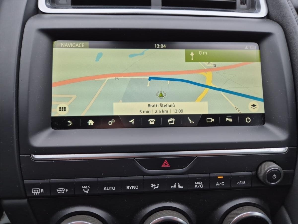 Jaguar E-Pace SUV 2,0 l 132 kw