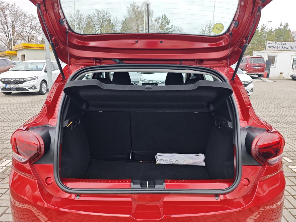 Dacia Sandero Hatchback 999,0 67 kw