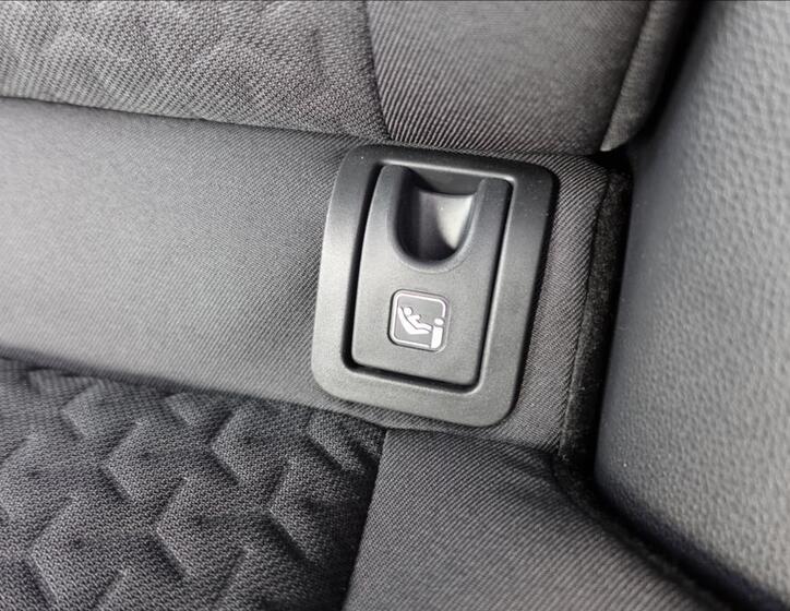 Toyota Yaris Cross 29