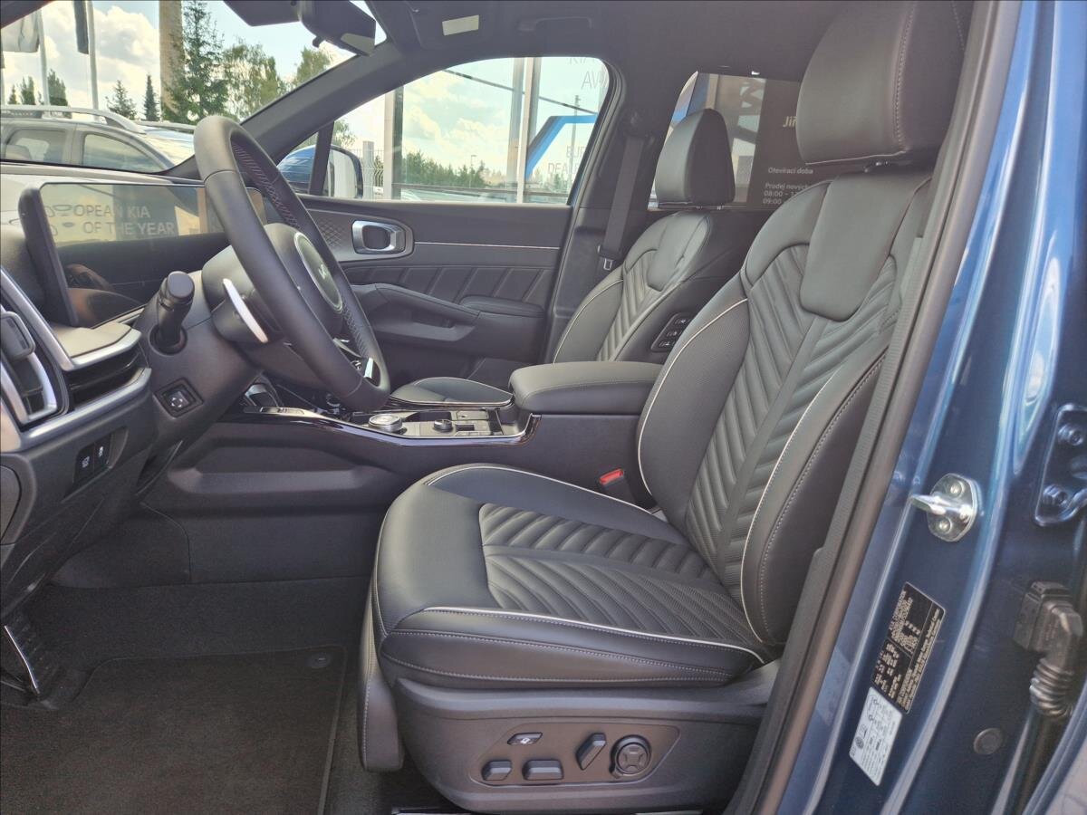 KIA Sorento SUV / Terénní 2,2 l 142 kw