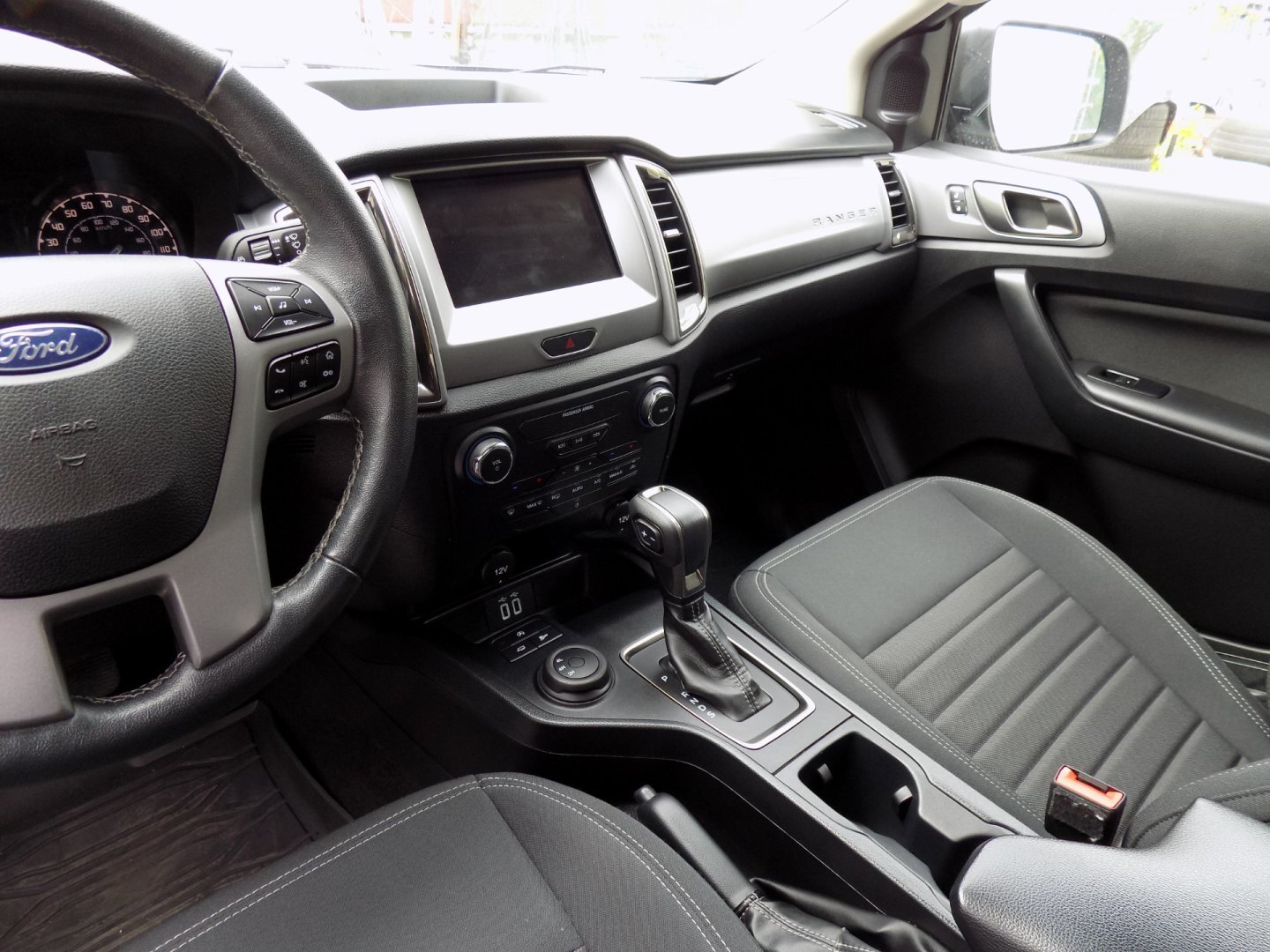 Ford Ranger SUV / Terénní 2,3 l 201 kw