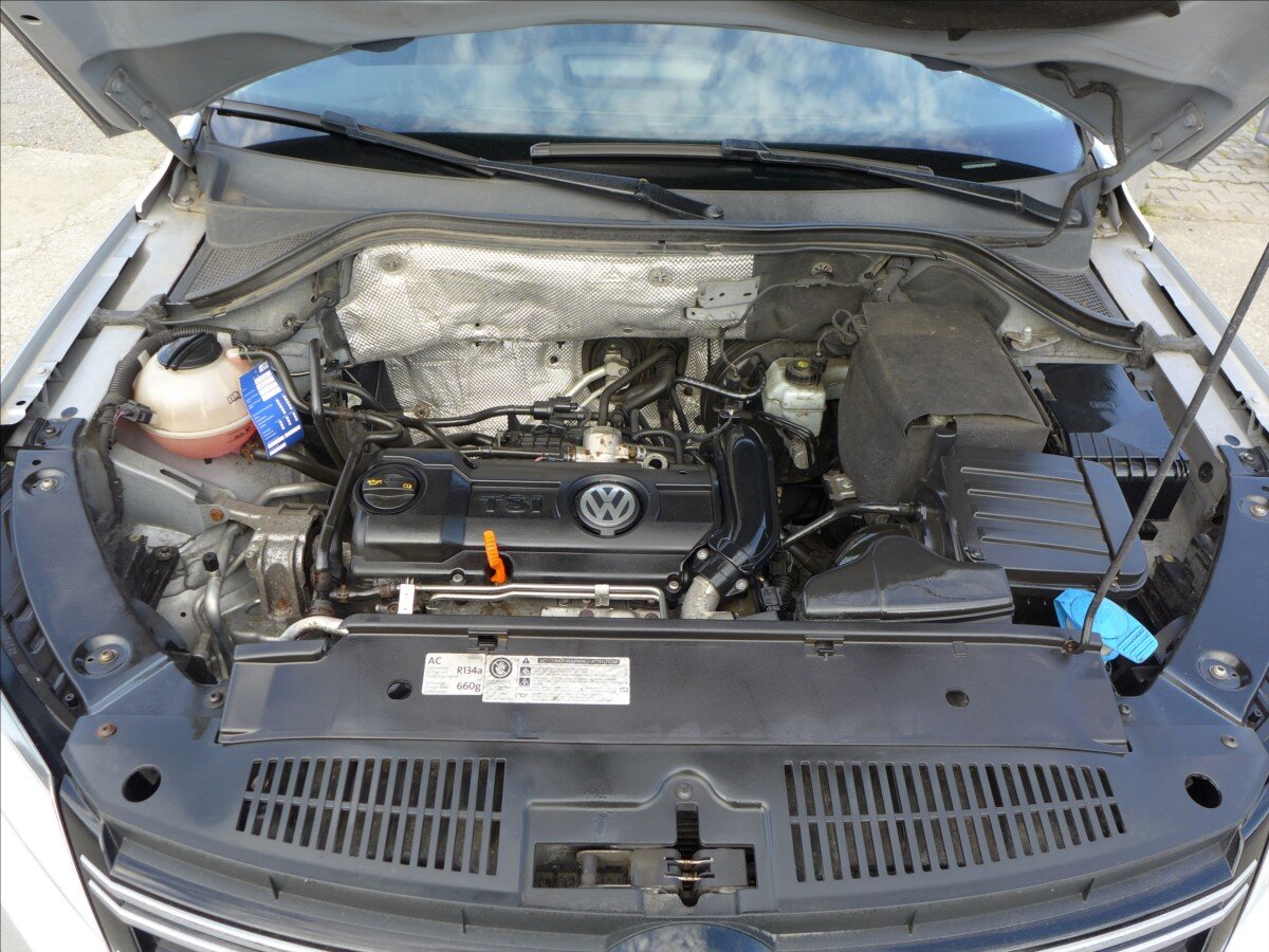 Volkswagen Tiguan SUV / Terénní 1,4 l 90 kw