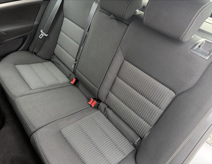 Škoda Octavia Kombi 1,6 l 77 kw