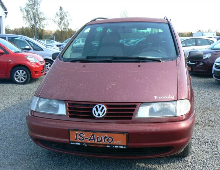 Volkswagen Sharan Kombi 1,9 l 66 kw