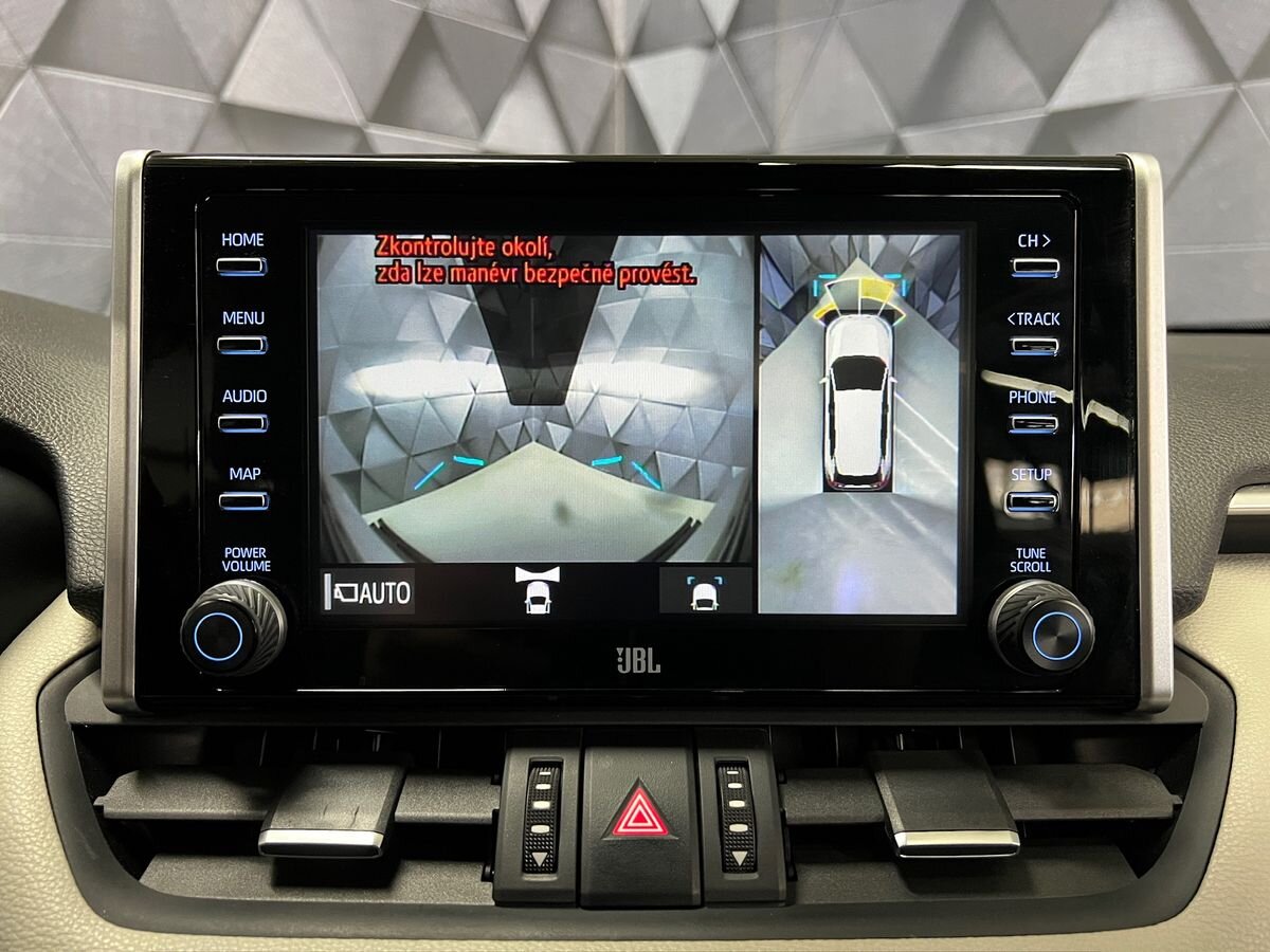 Toyota RAV4 SUV 2,5 l 163 kw