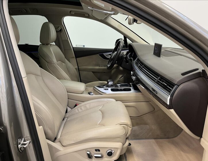 Audi Q7 SUV 3,0 l 200 kw