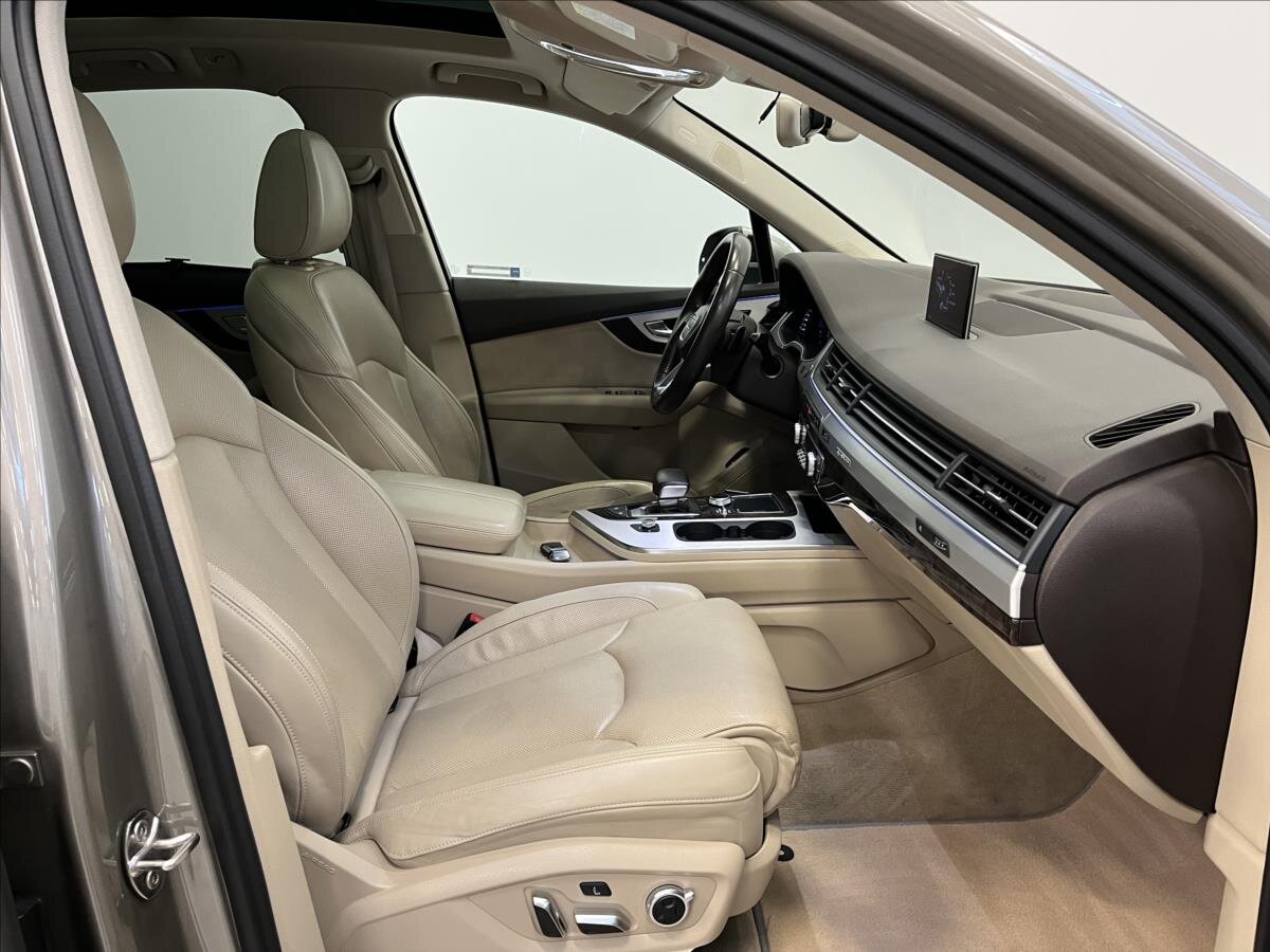 Audi Q7 SUV 3,0 l 200 kw