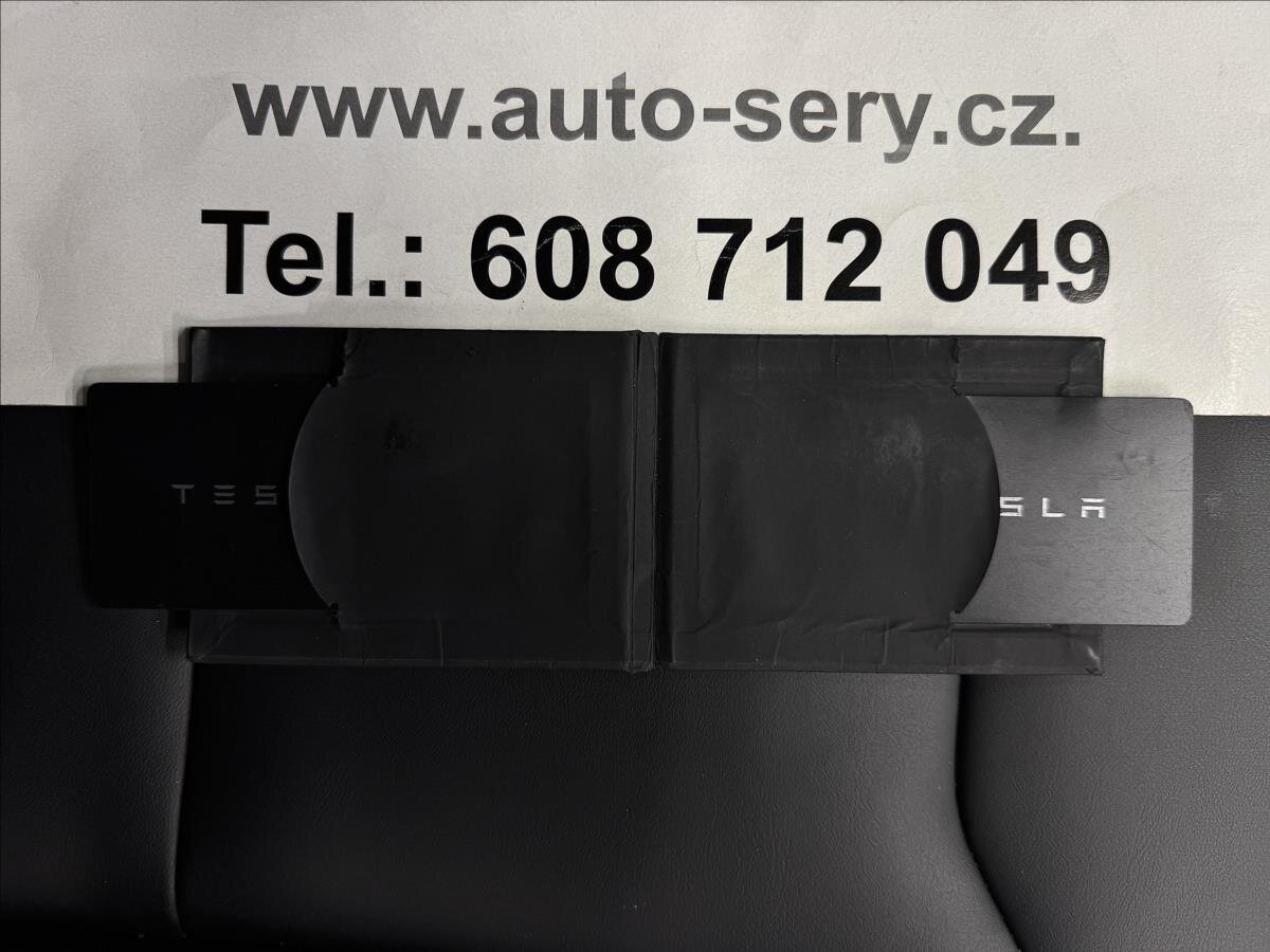 Tesla Model Y SUV 0,0 393 kw