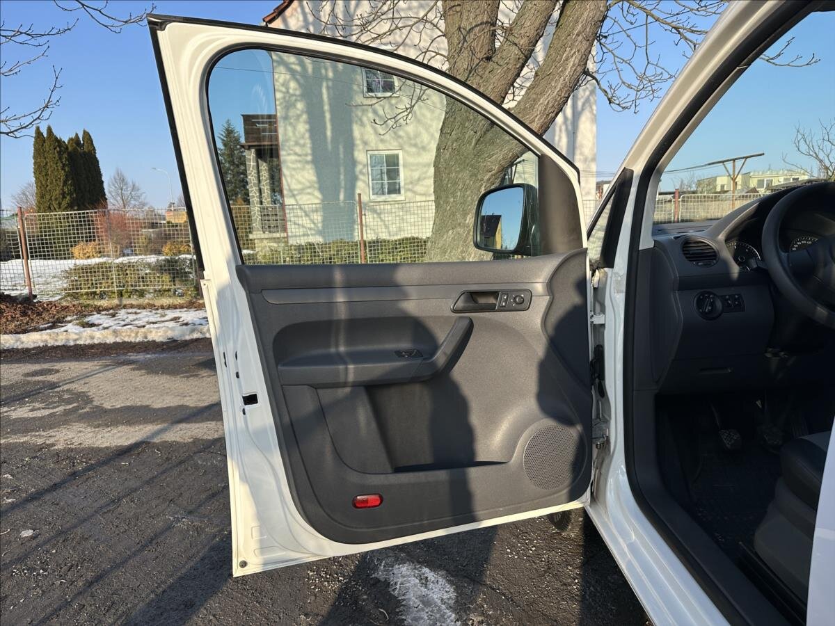 Volkswagen Caddy Kombi 1,6 l 75 kw