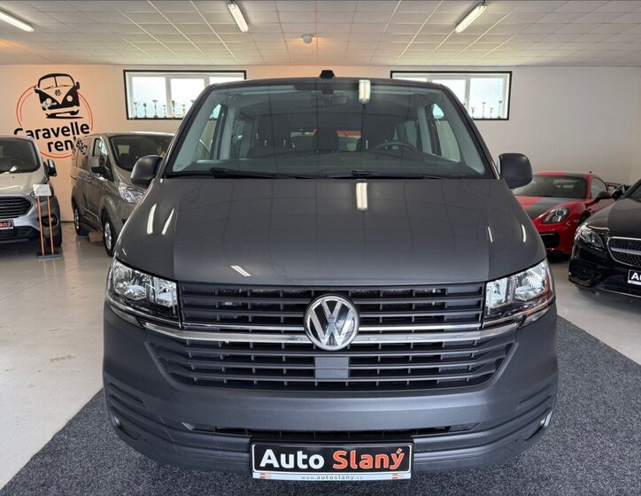 Volkswagen Caravelle 7