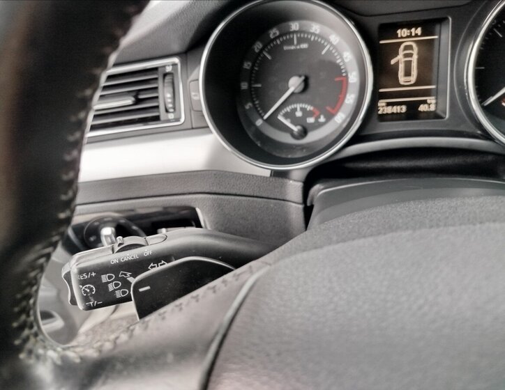 Škoda Superb Kombi 2,0 l 103 kw