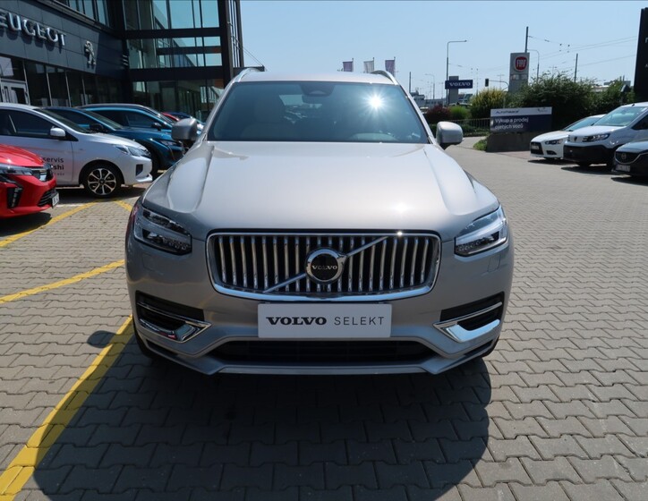 Volvo XC90 2