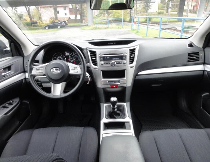 Subaru Legacy Kombi 2,0 l 110 kw