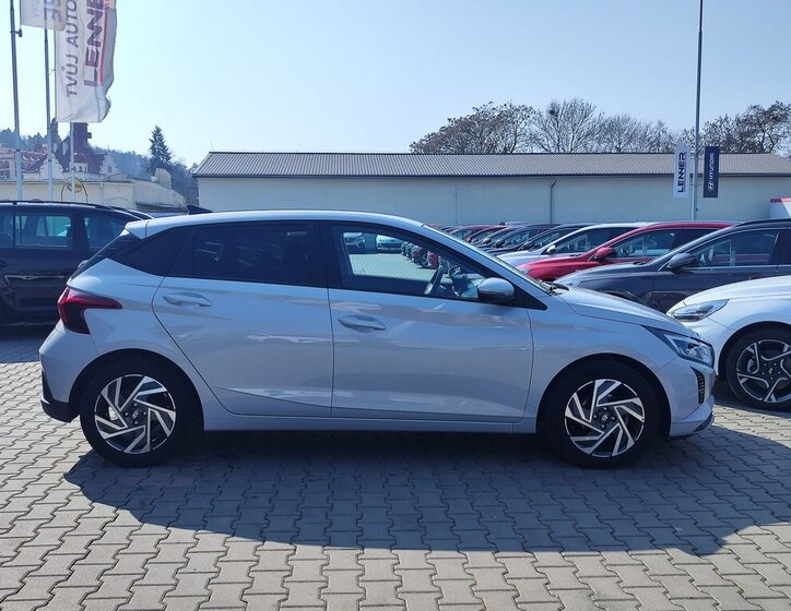 Hyundai i20 Hatchback 1,2 l 62 kw