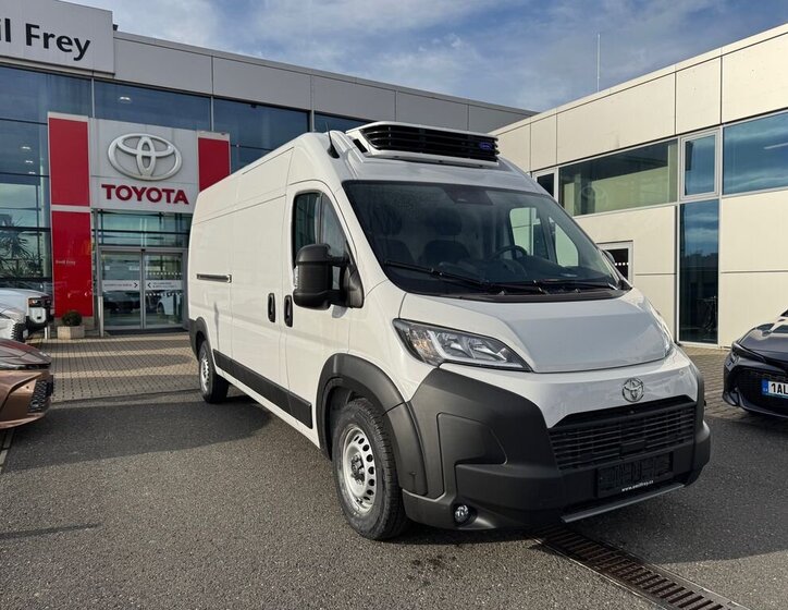 Toyota Proace Max 3