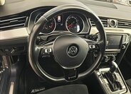 Volkswagen Passat Kombi 1,4 l 110 kw