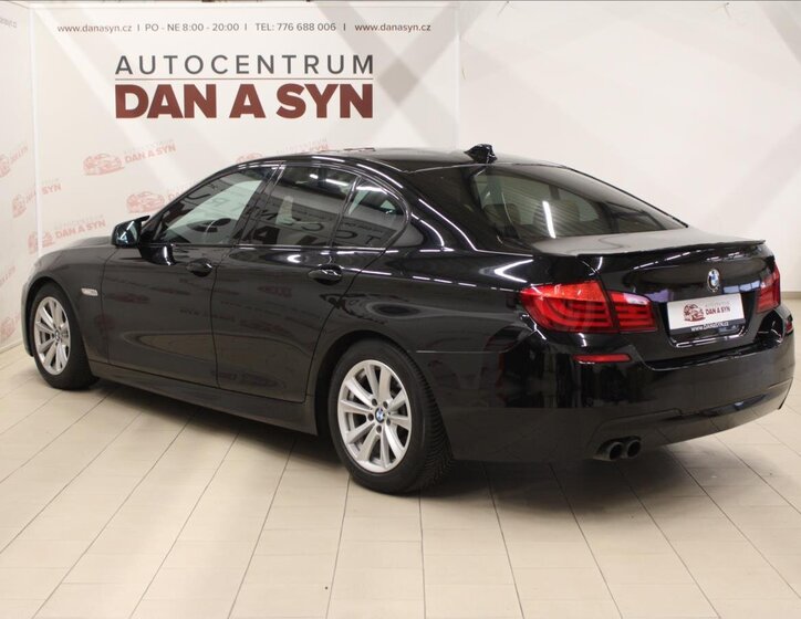 BMW Řada 5 Sedan / Limuzína 3,0 l 150 kw
