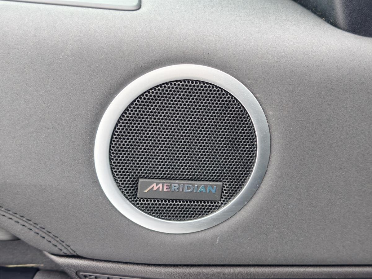 Land Rover Discovery SUV 3,0 l 190 kw