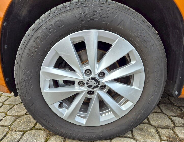 Škoda Kamiq Hatchback 1,0 l 85 kw