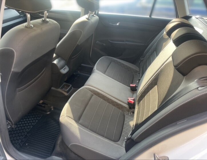 Škoda Fabia Kombi 999,0 70 kw