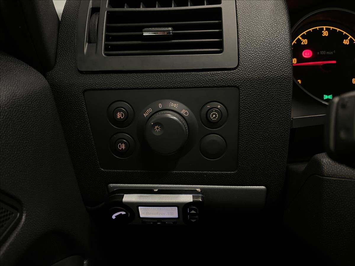 Opel Zafira MPV 1,7 l 92 kw